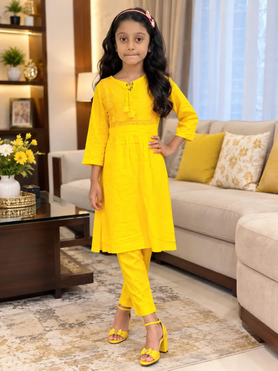 Girls’ Embroidered Linen Kurti Set - 01