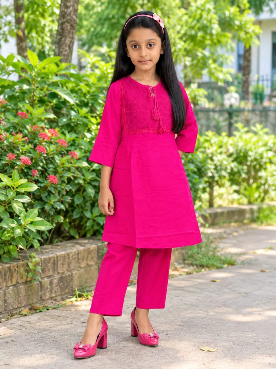 Girls’ Embroidered Linen Kurti Set – 04